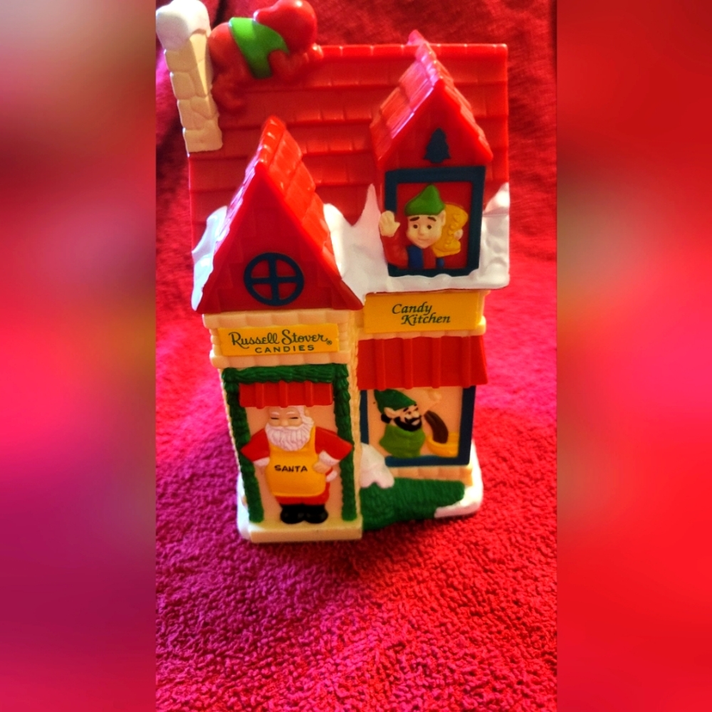 Vintage russell stover candy house piggy bank